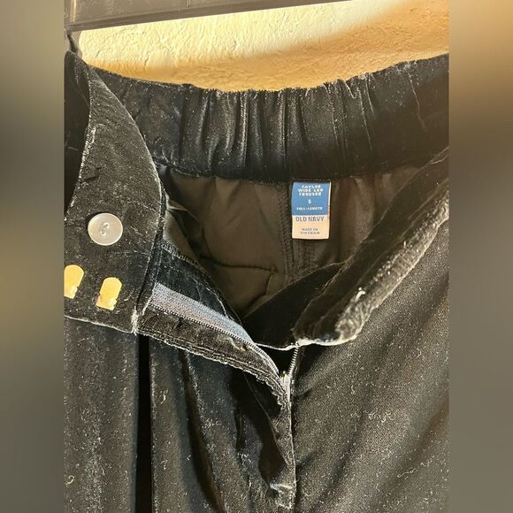 Velvet wide leg pants, black, pockets,back pocket, great preloved condition - Picture 8 of 15